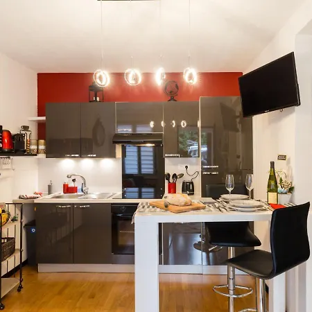 Gruenewald - 2 Pers - Parking