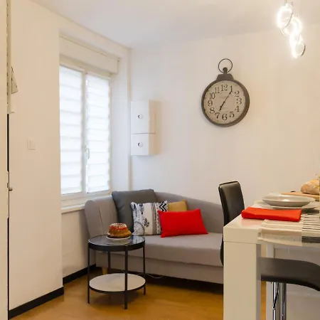 Gruenewald - 2 Pers - Parking Apartment